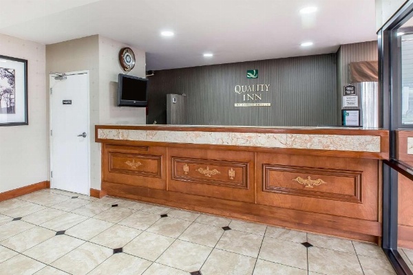 Quality Inn Montgomery image 18