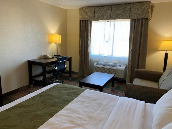 Quality Inn Montgomery image 9